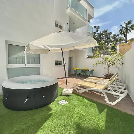 The Blue Corner Apartment